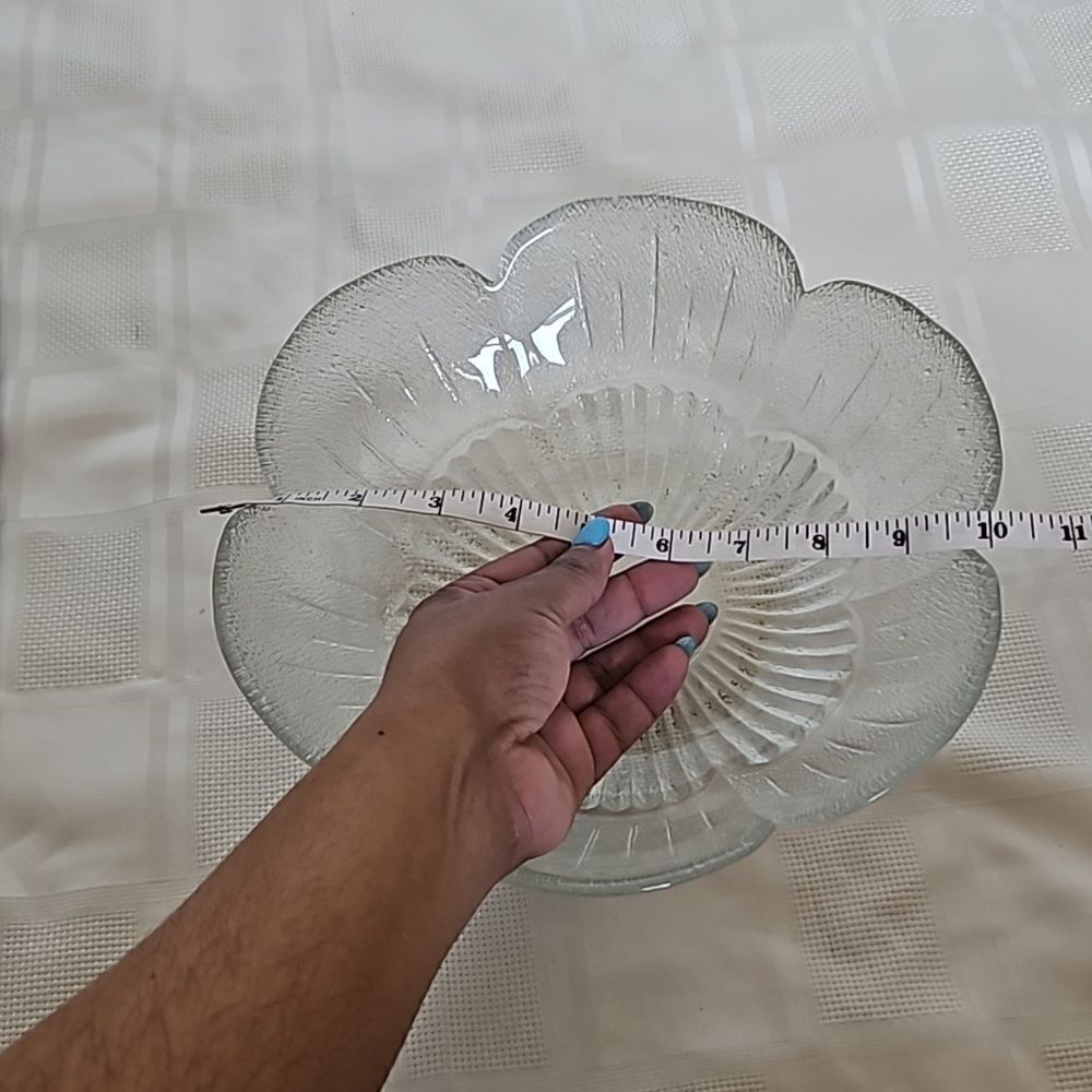 Clear Glass Fruit Bowl 10"-10" - Picture 6 of 16